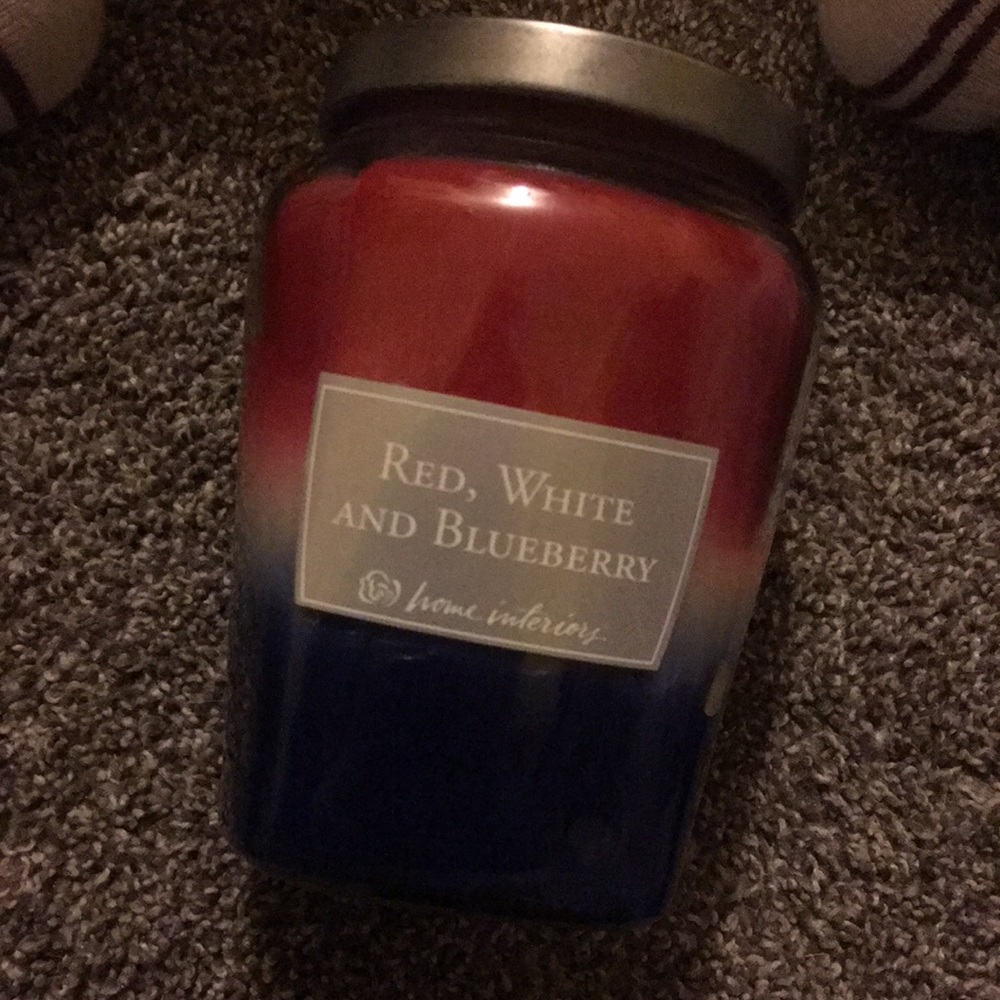 🌟: mixed berries candle